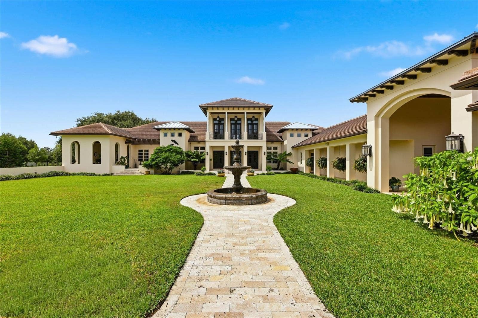 6075 S TROPICAL TRAIL, Merritt Island, FL 32952