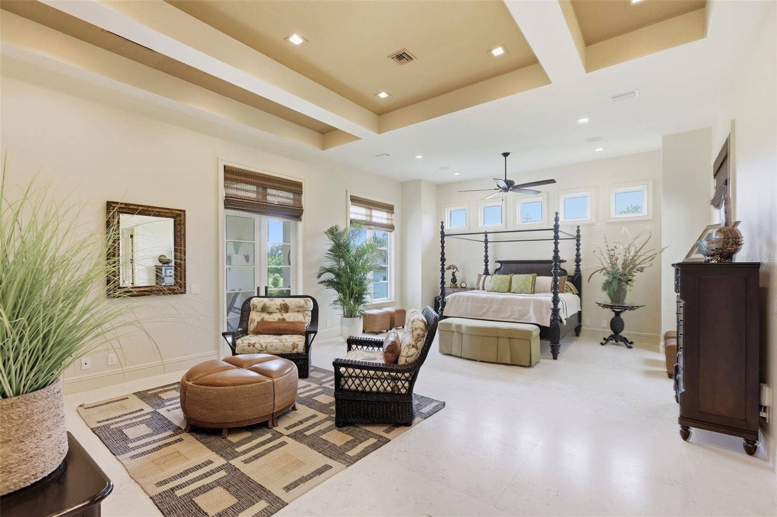 6075 S TROPICAL TRAIL, Merritt Island, FL 32952