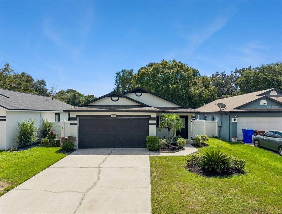 Property photo for 1320 OAK GROVE COURT, Kissimmee, FL