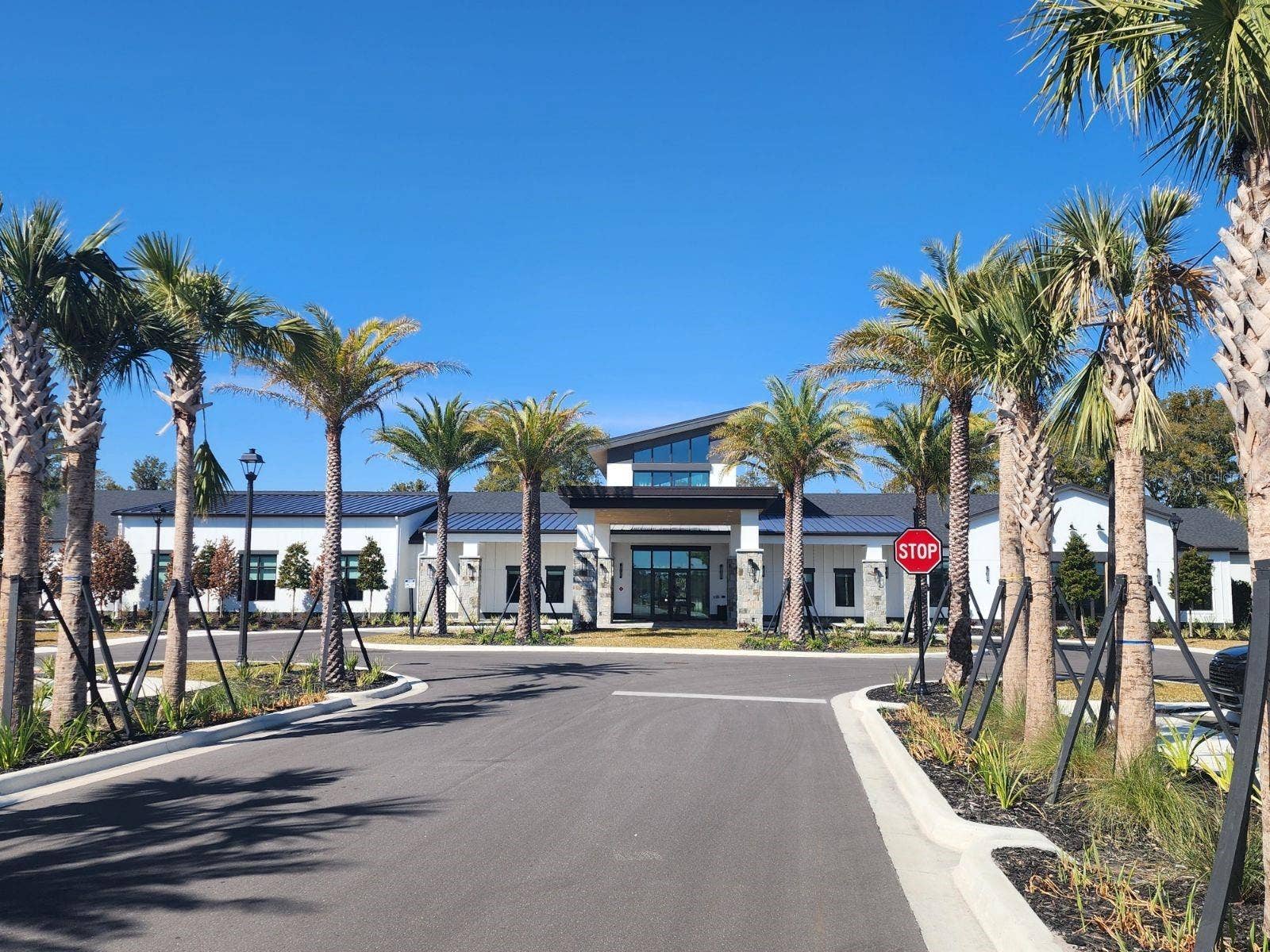 1725 POINT GRACE ROAD, Tavares, FL 32778 1725 POINT GRACE ROAD, Tavares, FL 32778