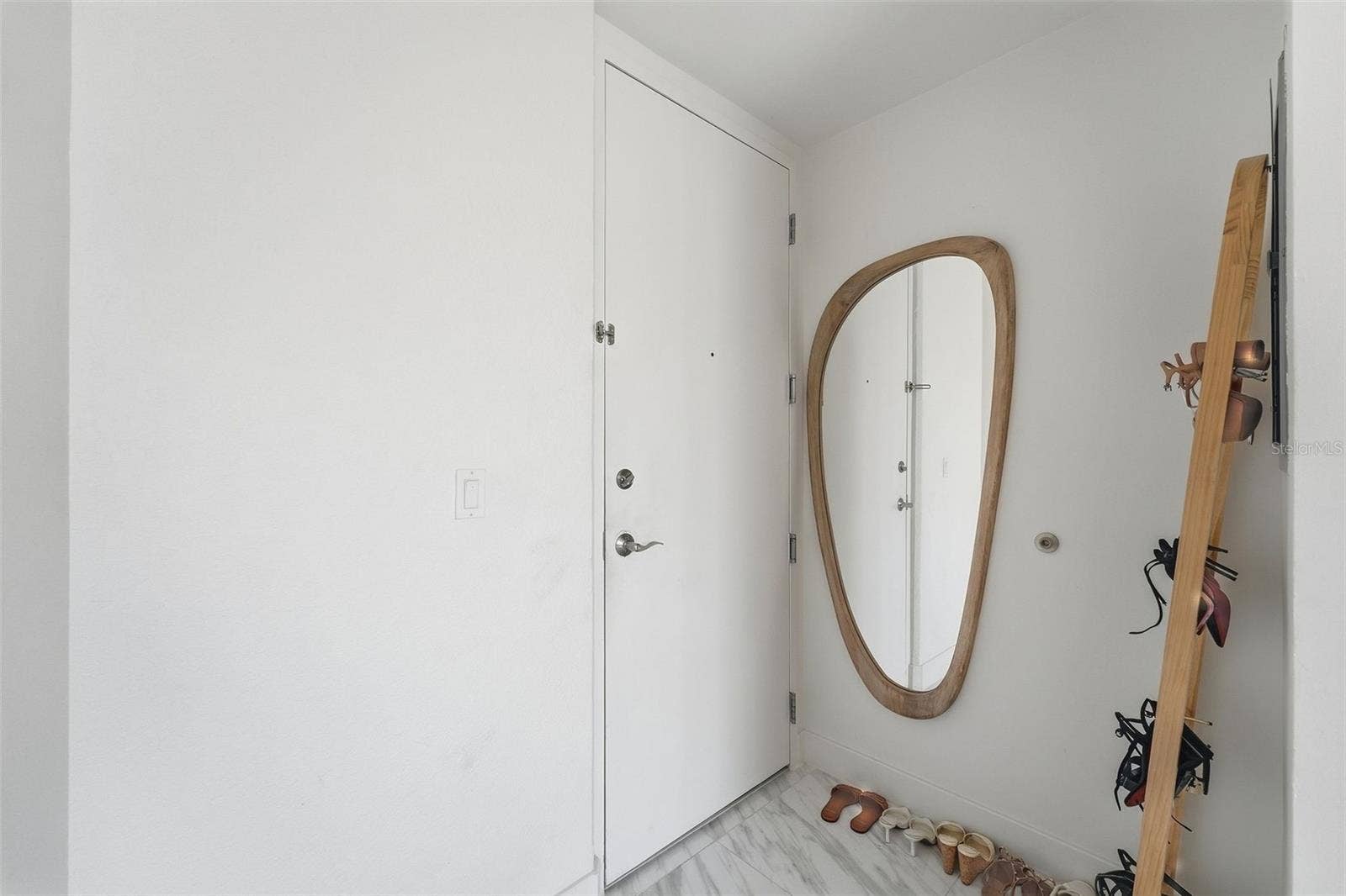 150 E ROBINSON STREET, #802, Orlando, FL 32801 150 E ROBINSON STREET, #802, Orlando, FL 32801