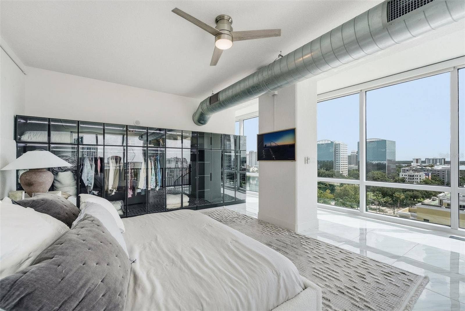 150 E ROBINSON STREET, #802, Orlando, FL 32801 150 E ROBINSON STREET, #802, Orlando, FL 32801