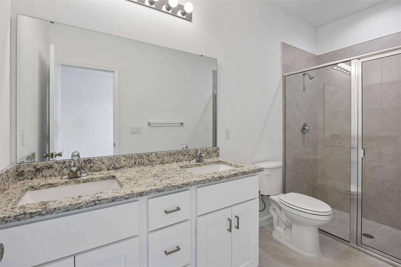 3776 WATERCLIFF CIRCLE, Grand Island, FL 32735