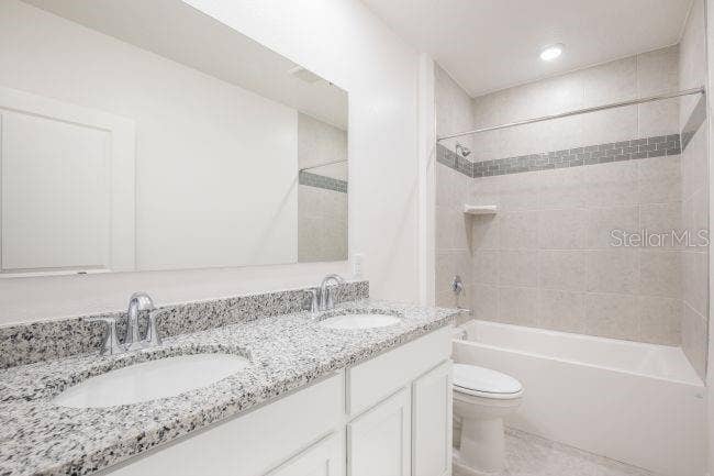Model home - actual features may vary.