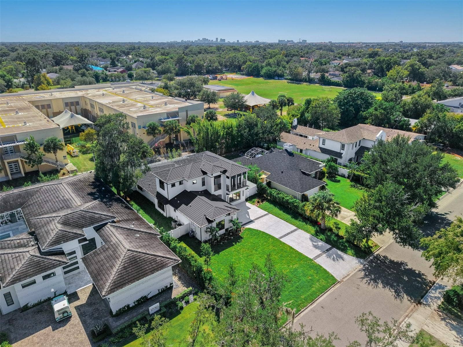 1760 OAKHURST AVENUE, Winter Park, FL 32789