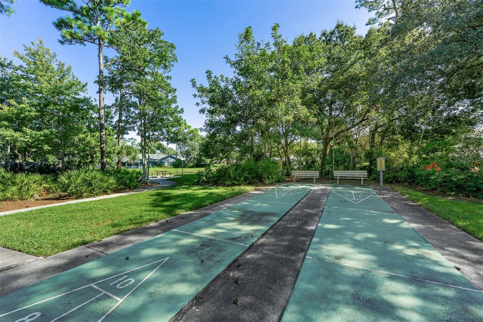 107 DEER LAKE CIRCLE, Ormond Beach, FL 32174 Community Shuffleboard Courts