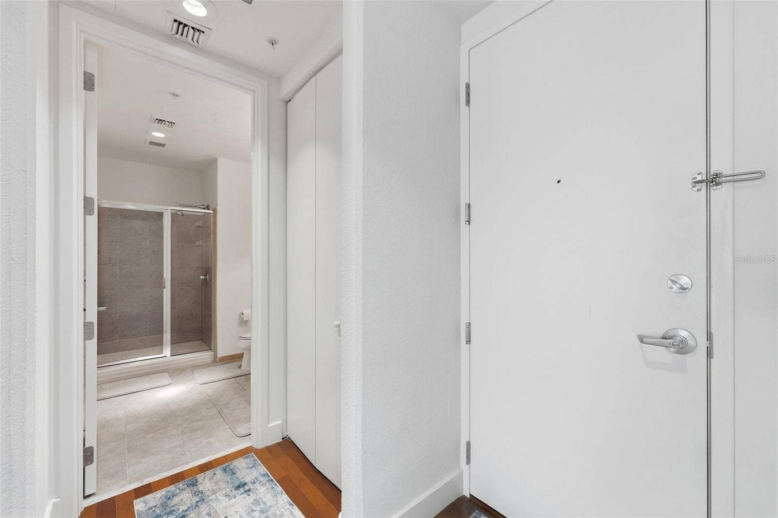150 E ROBINSON STREET, #3209, Orlando, FL 32801 150 E ROBINSON STREET, #3209, Orlando, FL 32801