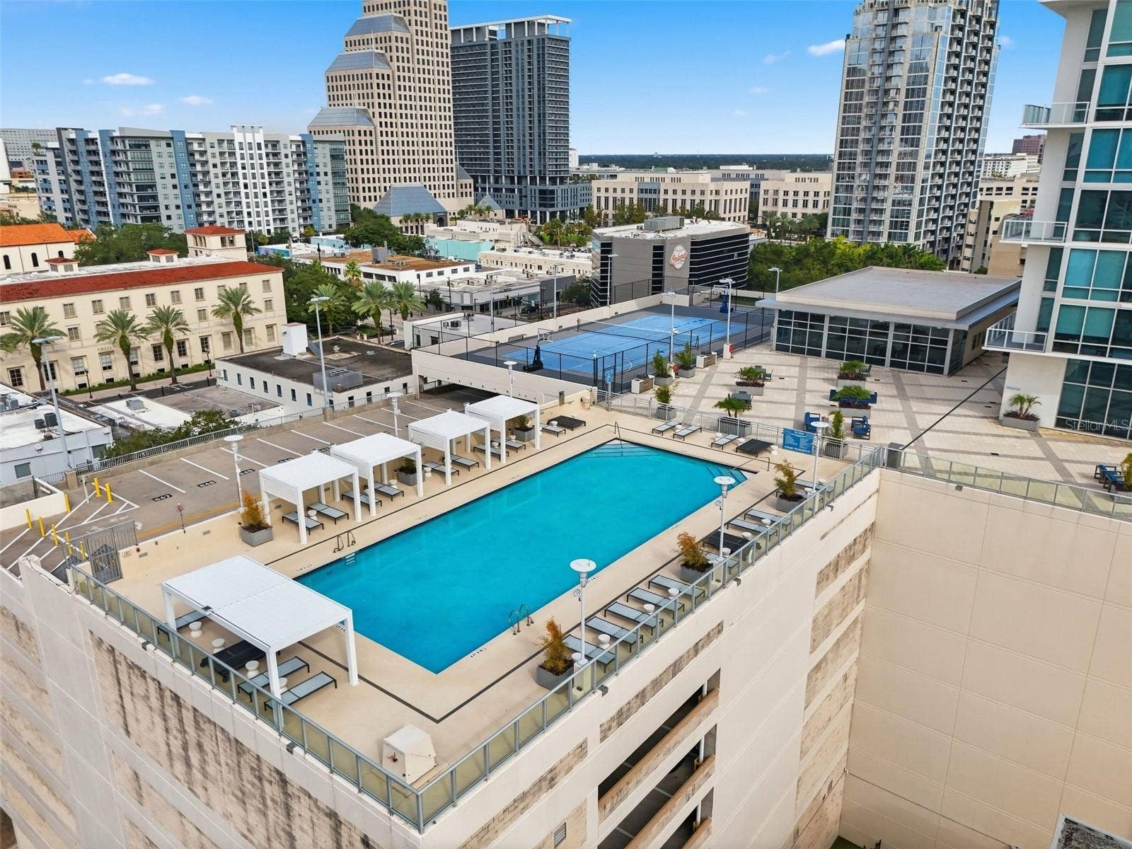 150 E ROBINSON STREET, #3209, Orlando, FL 32801 150 E ROBINSON STREET, #3209, Orlando, FL 32801