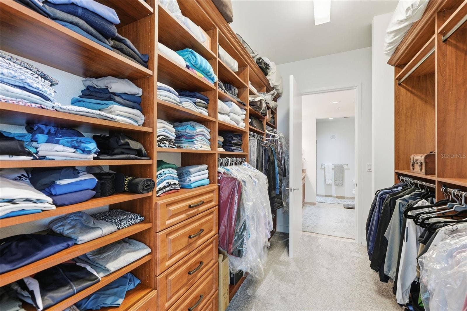 150 E ROBINSON STREET, #3209, Orlando, FL 32801 150 E ROBINSON STREET, #3209, Orlando, FL 32801
