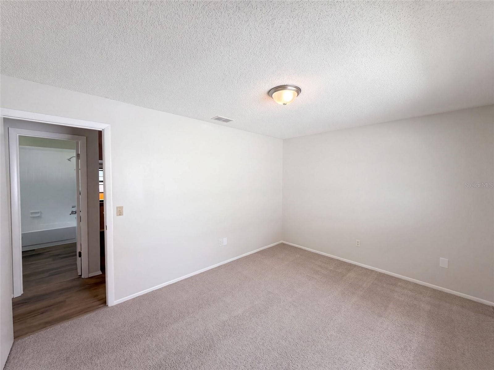 108 CAMINO CIRCLE, Ormond Beach, FL 32174 108 CAMINO CIRCLE, Ormond Beach, FL 32174