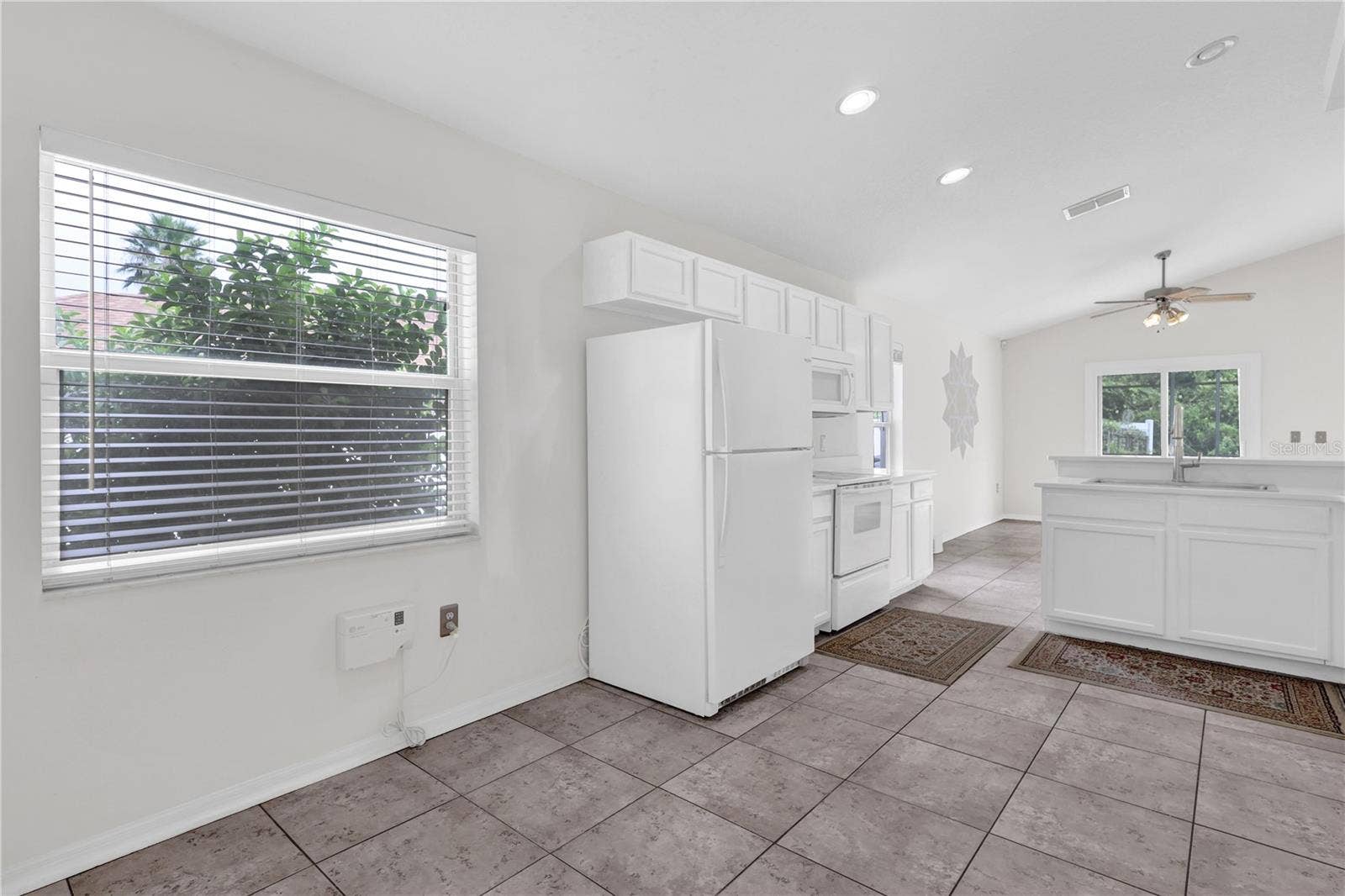 401 FIELDSTREAM WEST BOULEVARD, Orlando, FL 32825