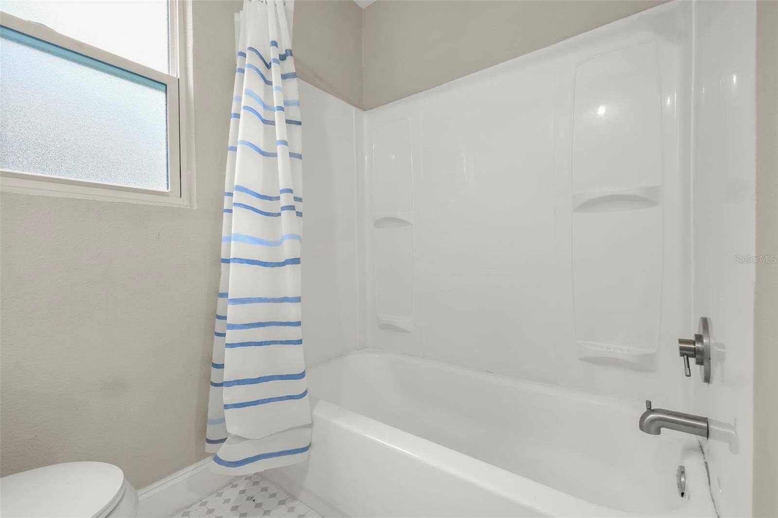2410 ORANGE AVENUE, Sanford, FL 32771