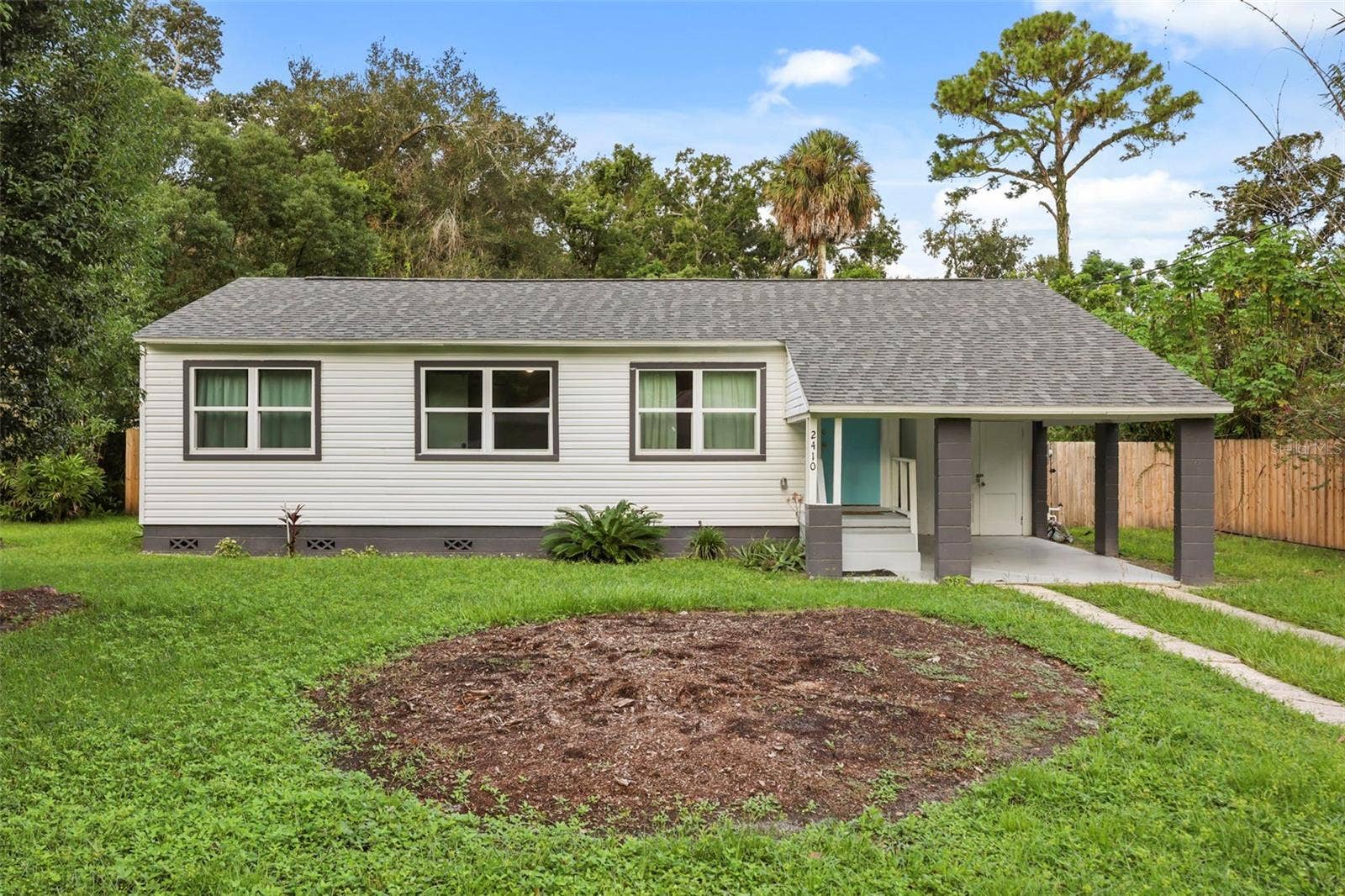 2410 ORANGE AVENUE, Sanford, FL 32771