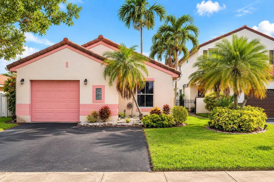 Property photo for 2122 NW 184TH WAY, Pembroke Pines, FL