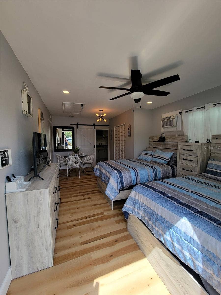 Property photo for Sarasota, FL