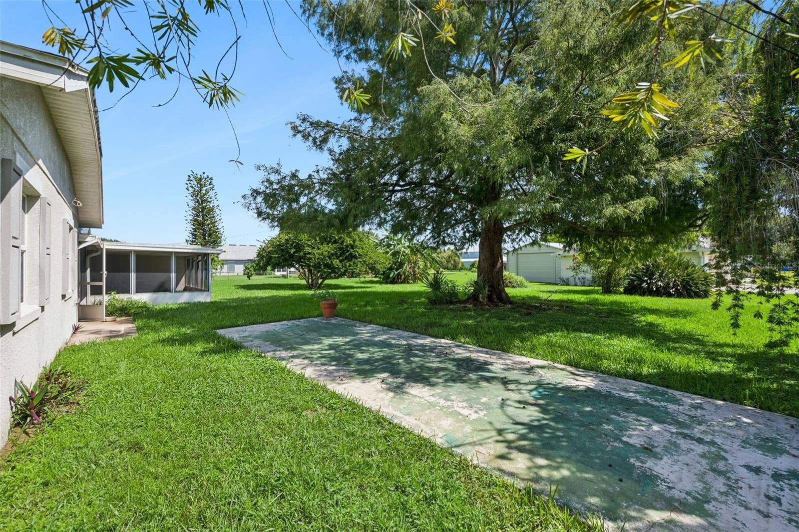 11 MINNESOTA AVENUE, St Cloud, FL 34769