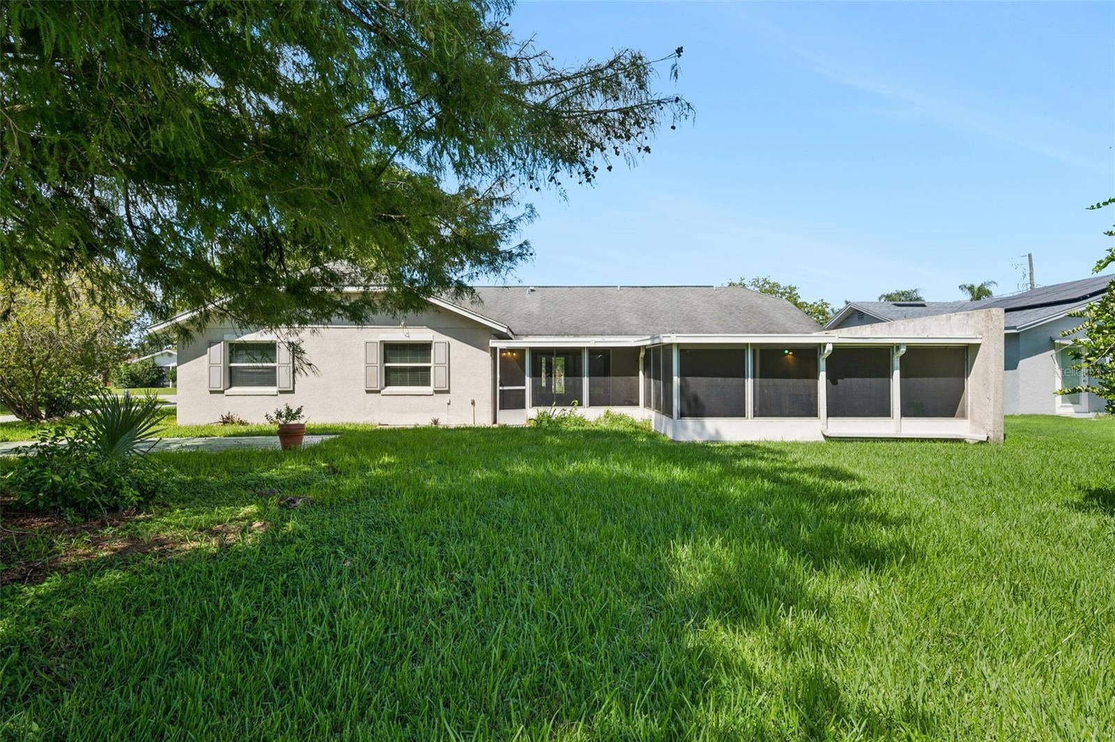 11 MINNESOTA AVENUE, St Cloud, FL 34769