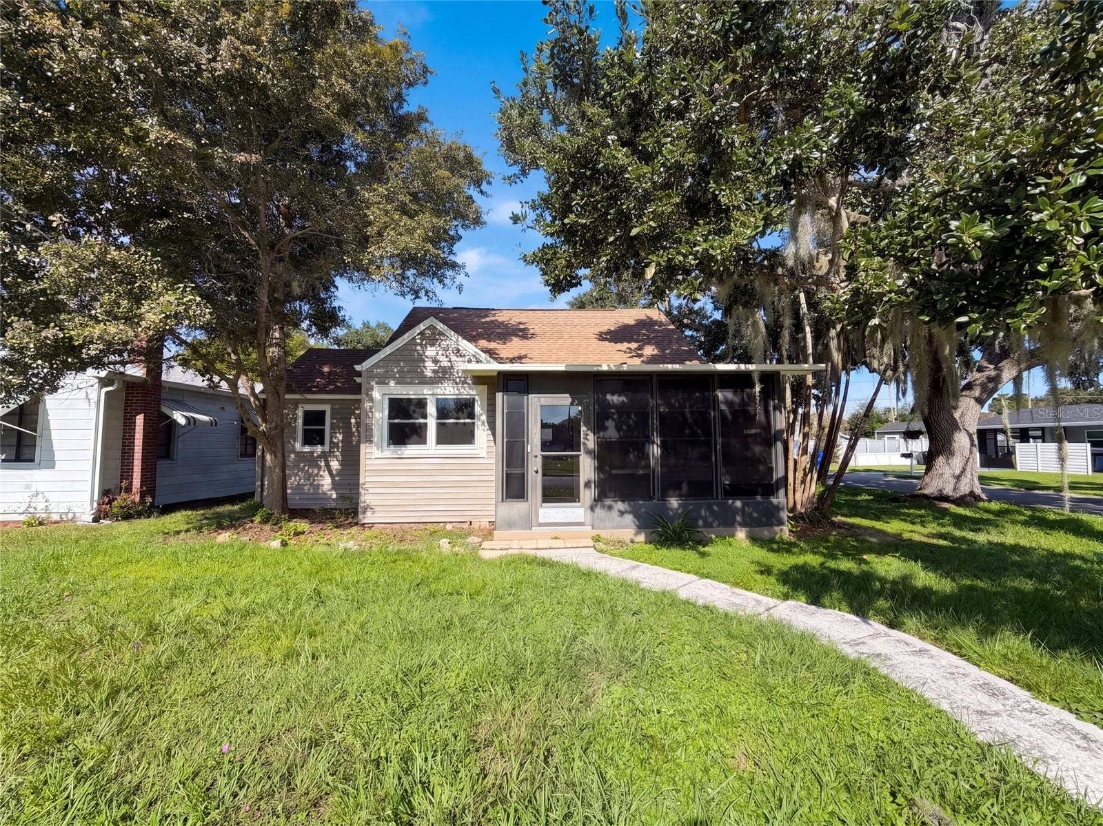 802 MASSACHUSETTS AVENUE, St Cloud, FL 34769 802 MASSACHUSETTS AVENUE, St Cloud, FL 34769