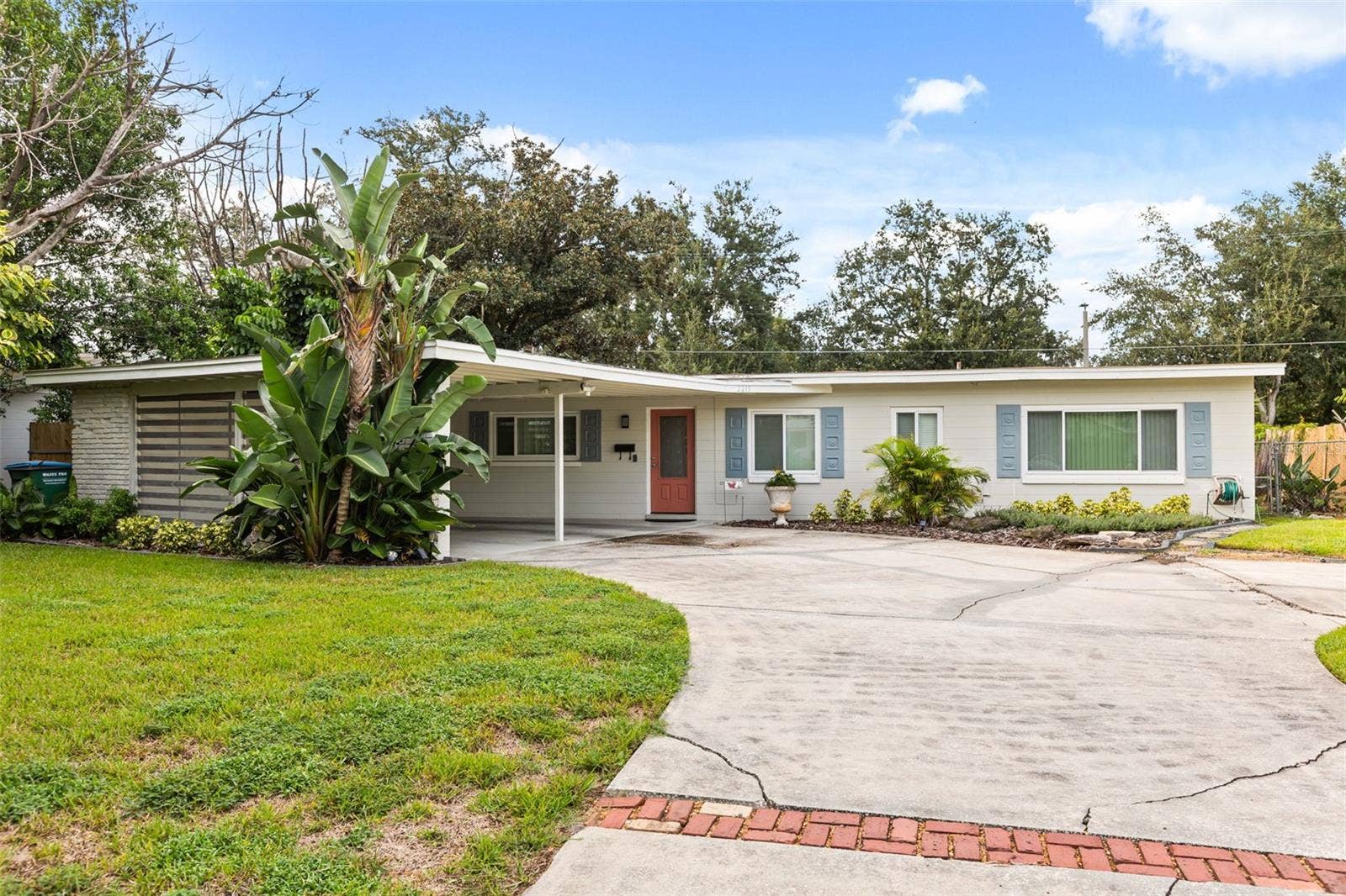 2215 WOODCREST DRIVE, Winter Park, FL 32792 2215 WOODCREST DRIVE, Winter Park, FL 32792
