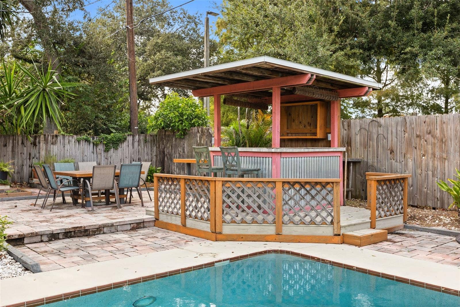 2215 WOODCREST DRIVE, Winter Park, FL 32792 2215 WOODCREST DRIVE, Winter Park, FL 32792
