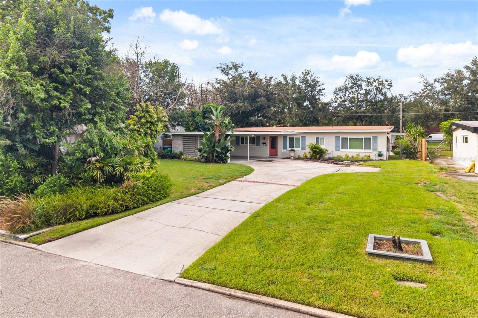 2215 WOODCREST DRIVE, Winter Park, FL 32792 2215 WOODCREST DRIVE, Winter Park, FL 32792