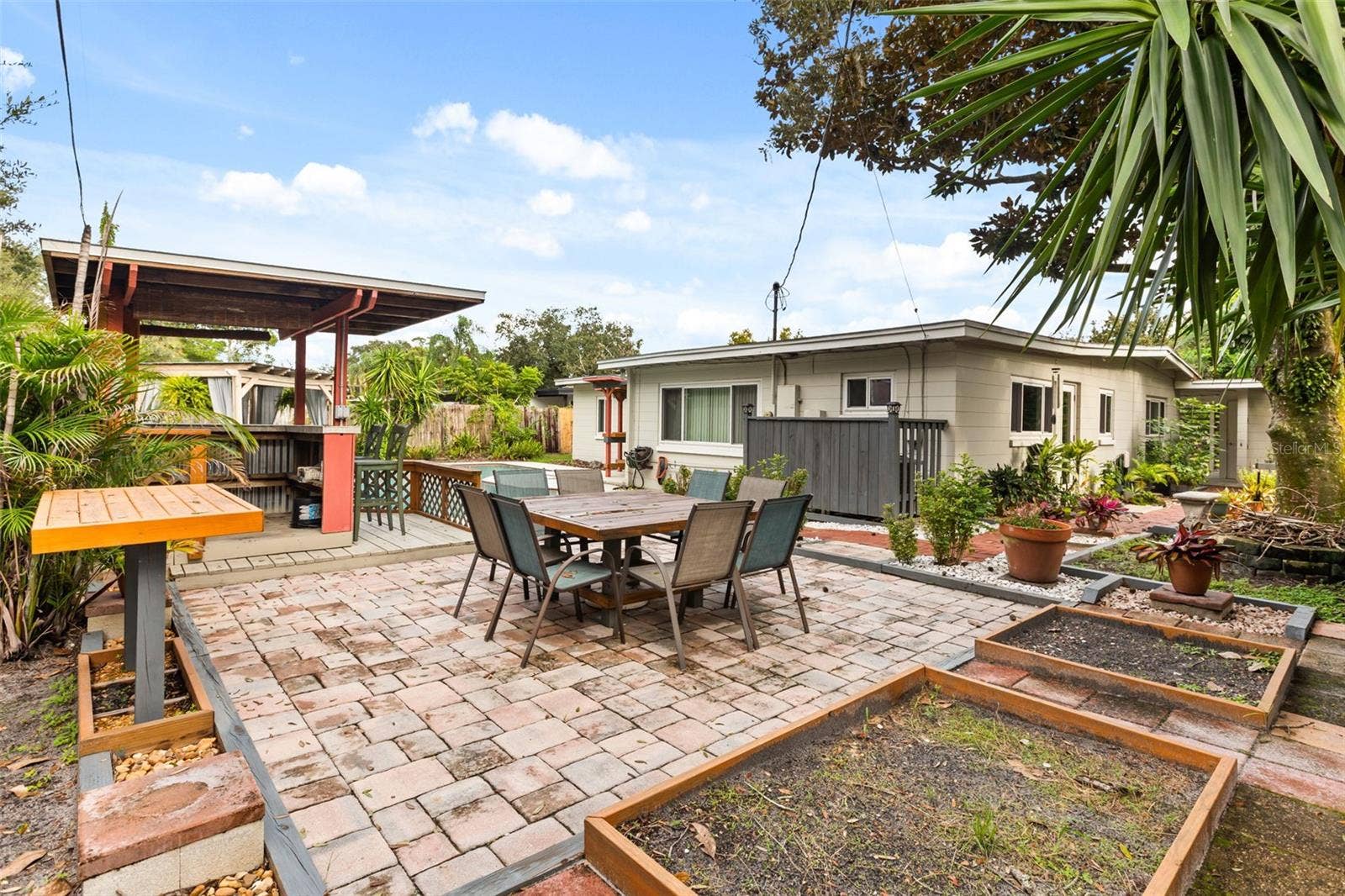 2215 WOODCREST DRIVE, Winter Park, FL 32792 2215 WOODCREST DRIVE, Winter Park, FL 32792