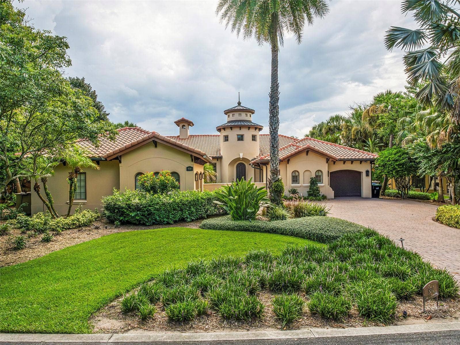 9310 ISLEWORTH GARDENS DRIVE, Windermere, FL 34786 9310 ISLEWORTH GARDENS DRIVE, Windermere, FL 34786