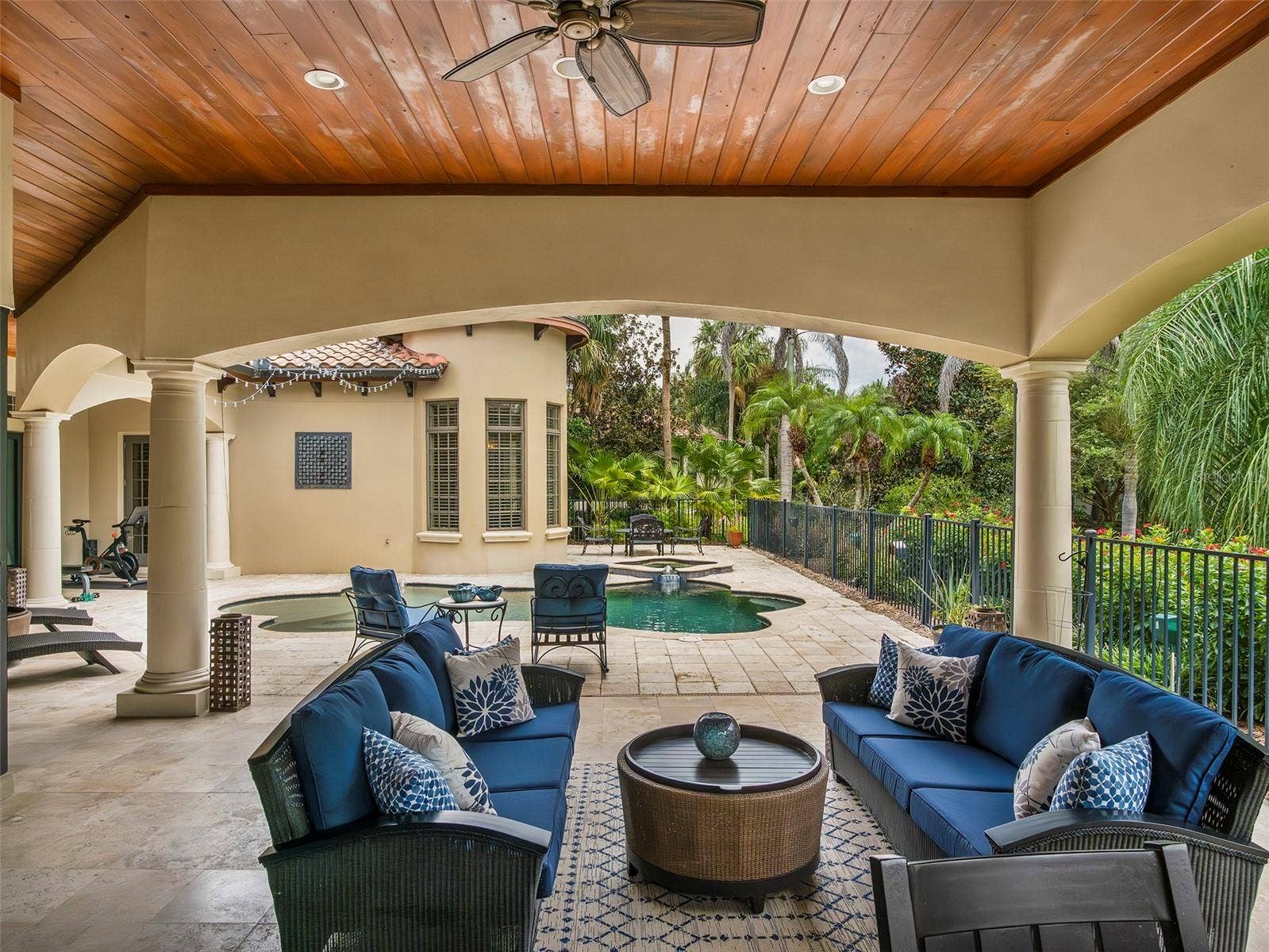 9310 ISLEWORTH GARDENS DRIVE, Windermere, FL 34786 9310 ISLEWORTH GARDENS DRIVE, Windermere, FL 34786