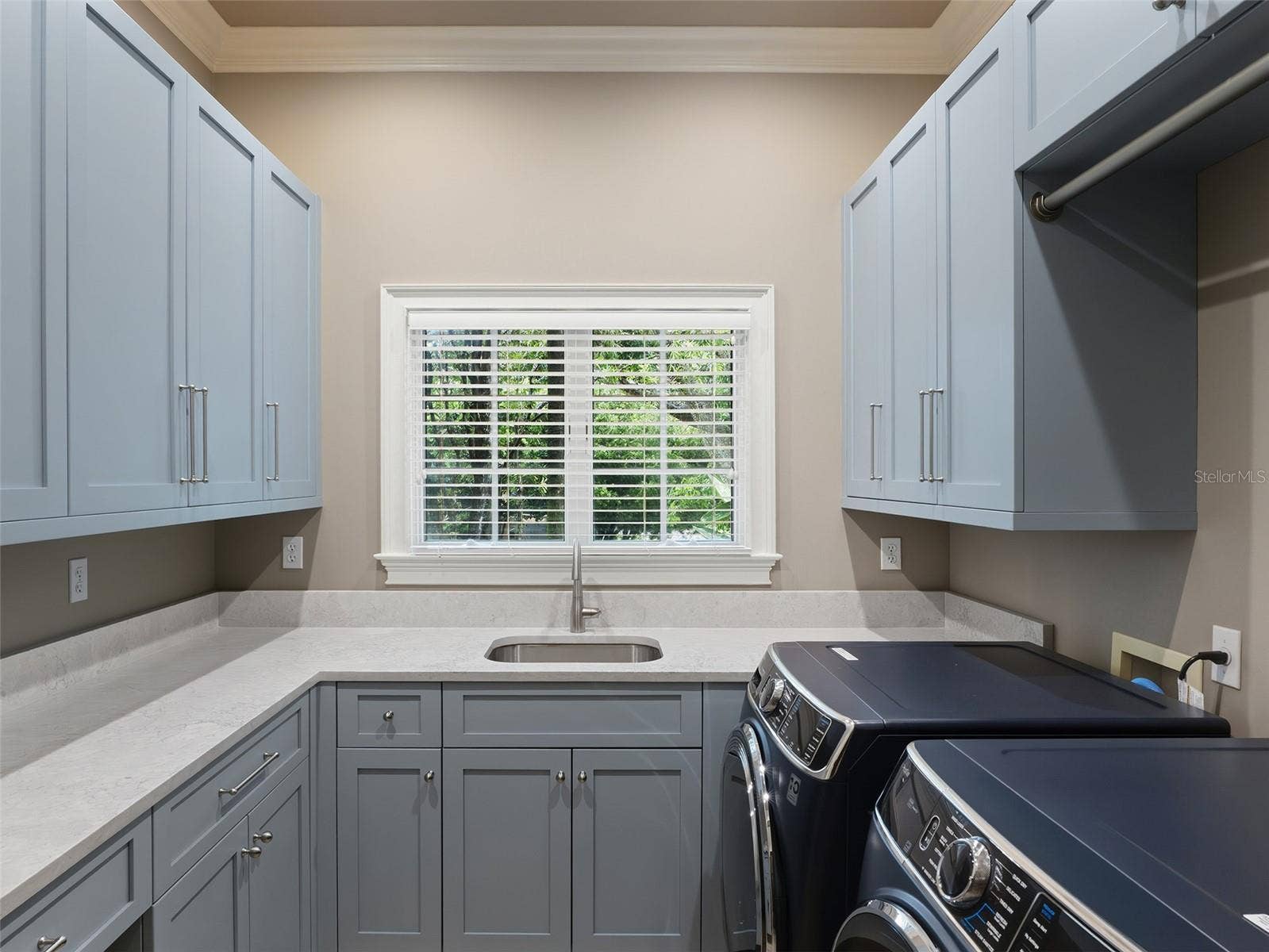 9310 ISLEWORTH GARDENS DRIVE, Windermere, FL 34786 9310 ISLEWORTH GARDENS DRIVE, Windermere, FL 34786