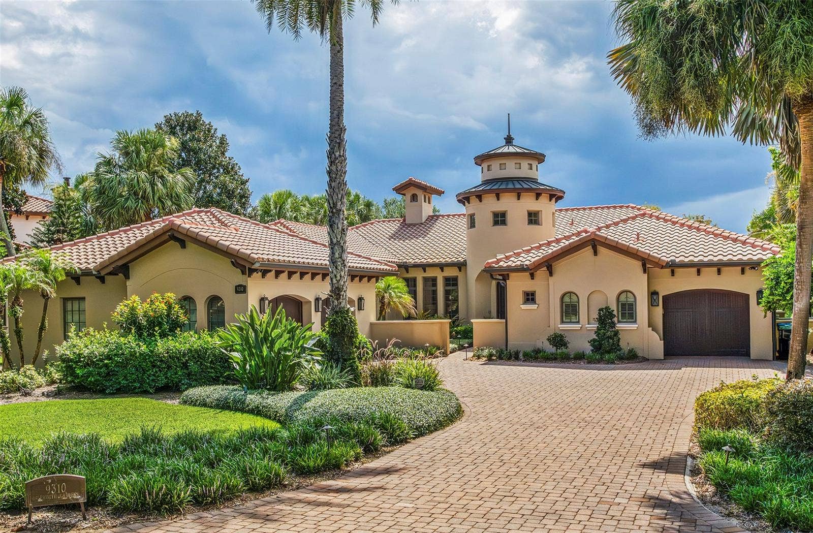 9310 ISLEWORTH GARDENS DRIVE, Windermere, FL 34786 9310 ISLEWORTH GARDENS DRIVE, Windermere, FL 34786