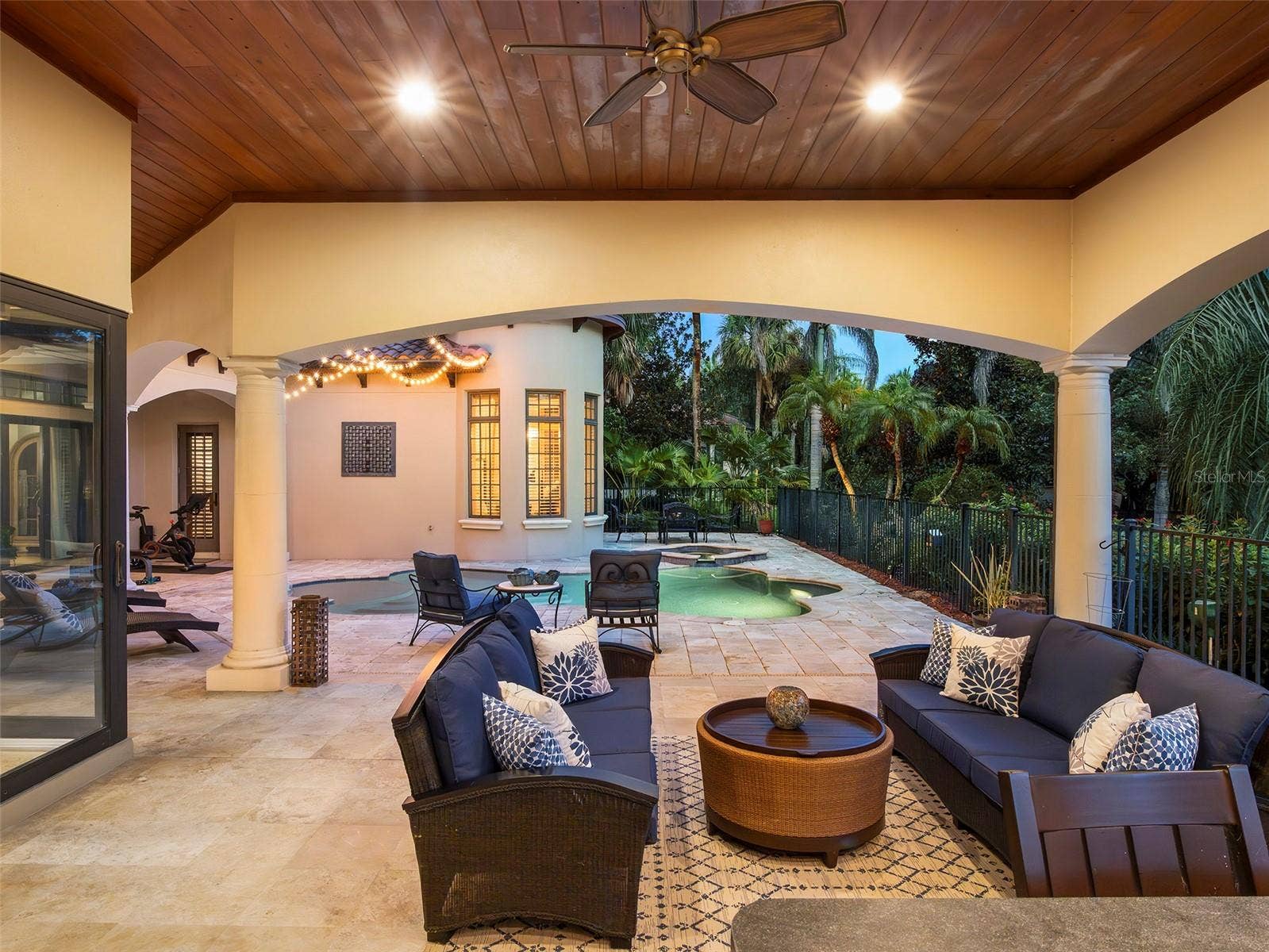 9310 ISLEWORTH GARDENS DRIVE, Windermere, FL 34786 9310 ISLEWORTH GARDENS DRIVE, Windermere, FL 34786