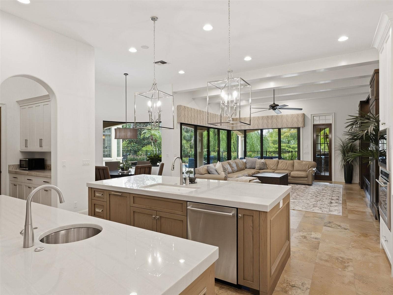 9310 ISLEWORTH GARDENS DRIVE, Windermere, FL 34786 9310 ISLEWORTH GARDENS DRIVE, Windermere, FL 34786