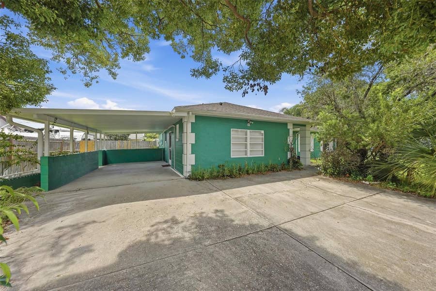 Property photo for 515 FLORAL DRIVE, Kissimmee, FL
