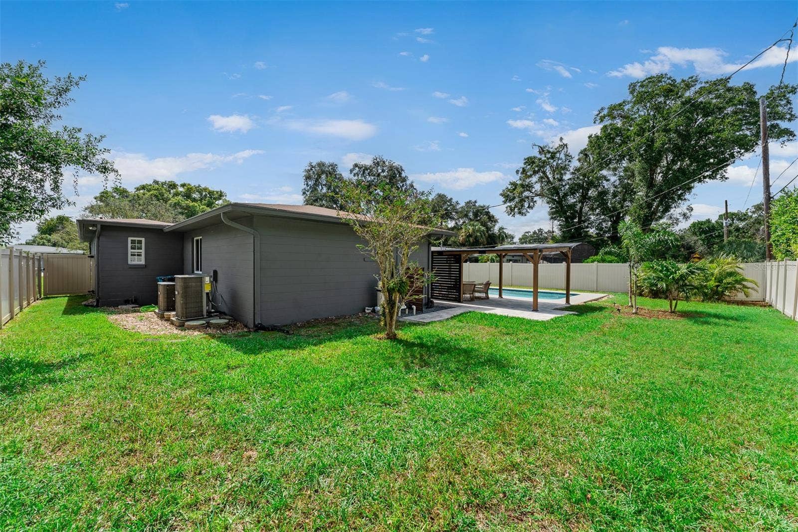 2501 NANCY STREET, Orlando, FL 32806 Back view of house