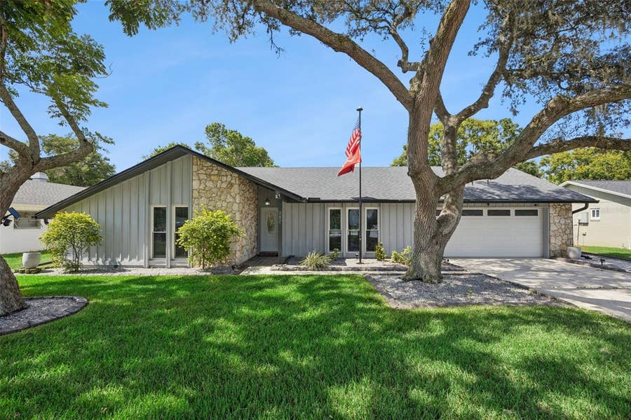 Property photo for 207 HARROGATE PLACE, Longwood, FL