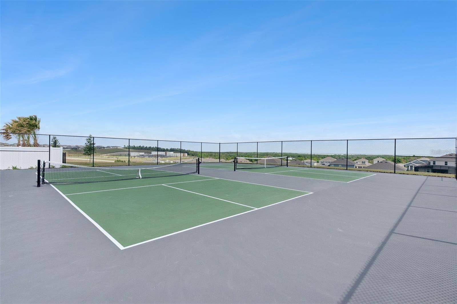 1952 SUNSHINE PEAK DRIVE, Minneola, FL 34715