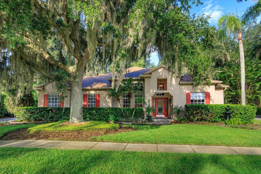 Property photo for 536 AVON GLADE PLACE, Sanford, FL
