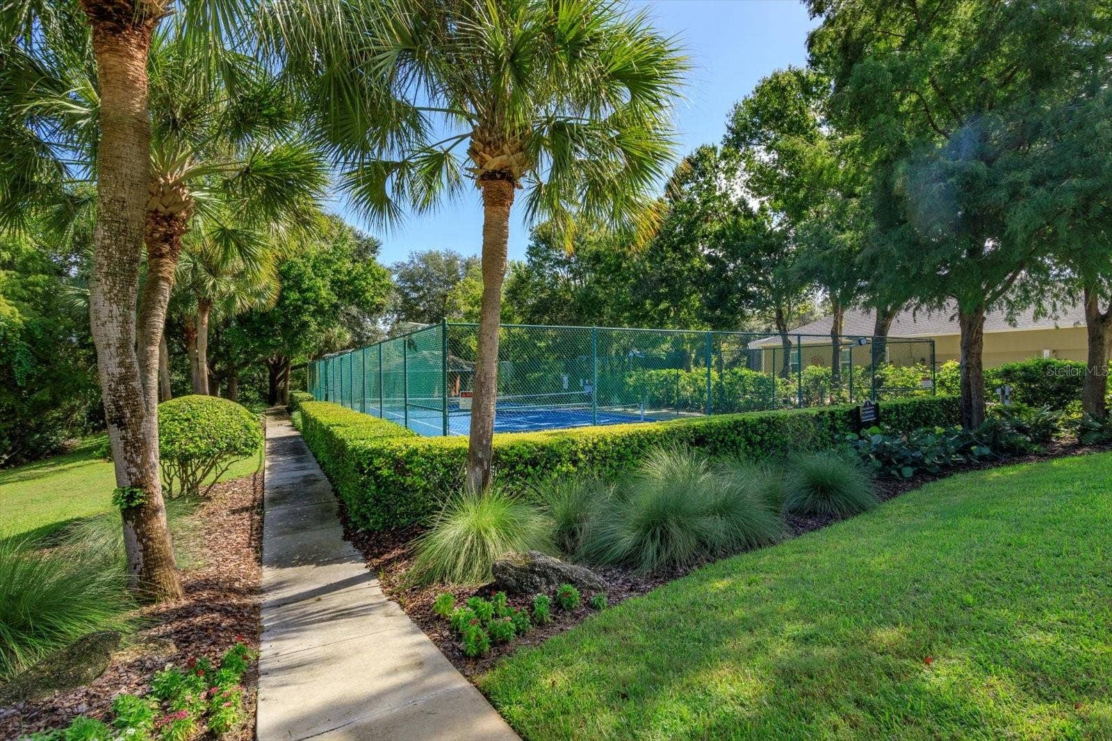 536 AVON GLADE PLACE, Sanford, FL 32771 Sylvan Lake Reserve community tennis/pickleball court