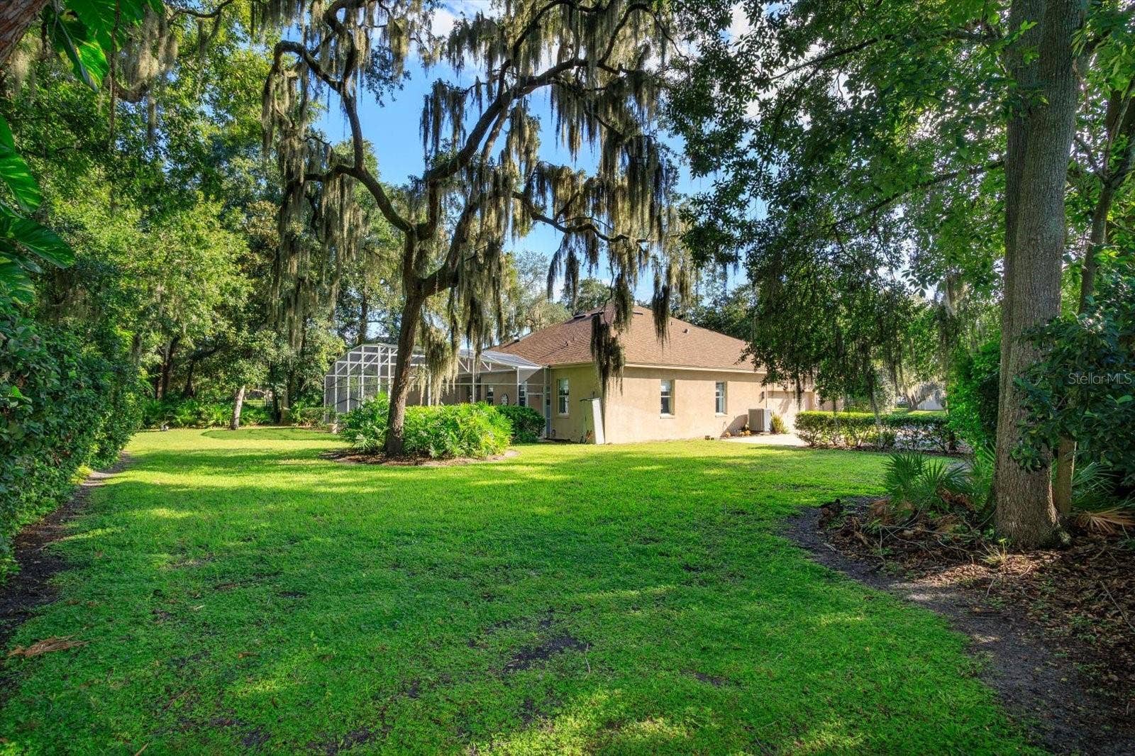 536 AVON GLADE PLACE, Sanford, FL 32771 huge park-like backyard
