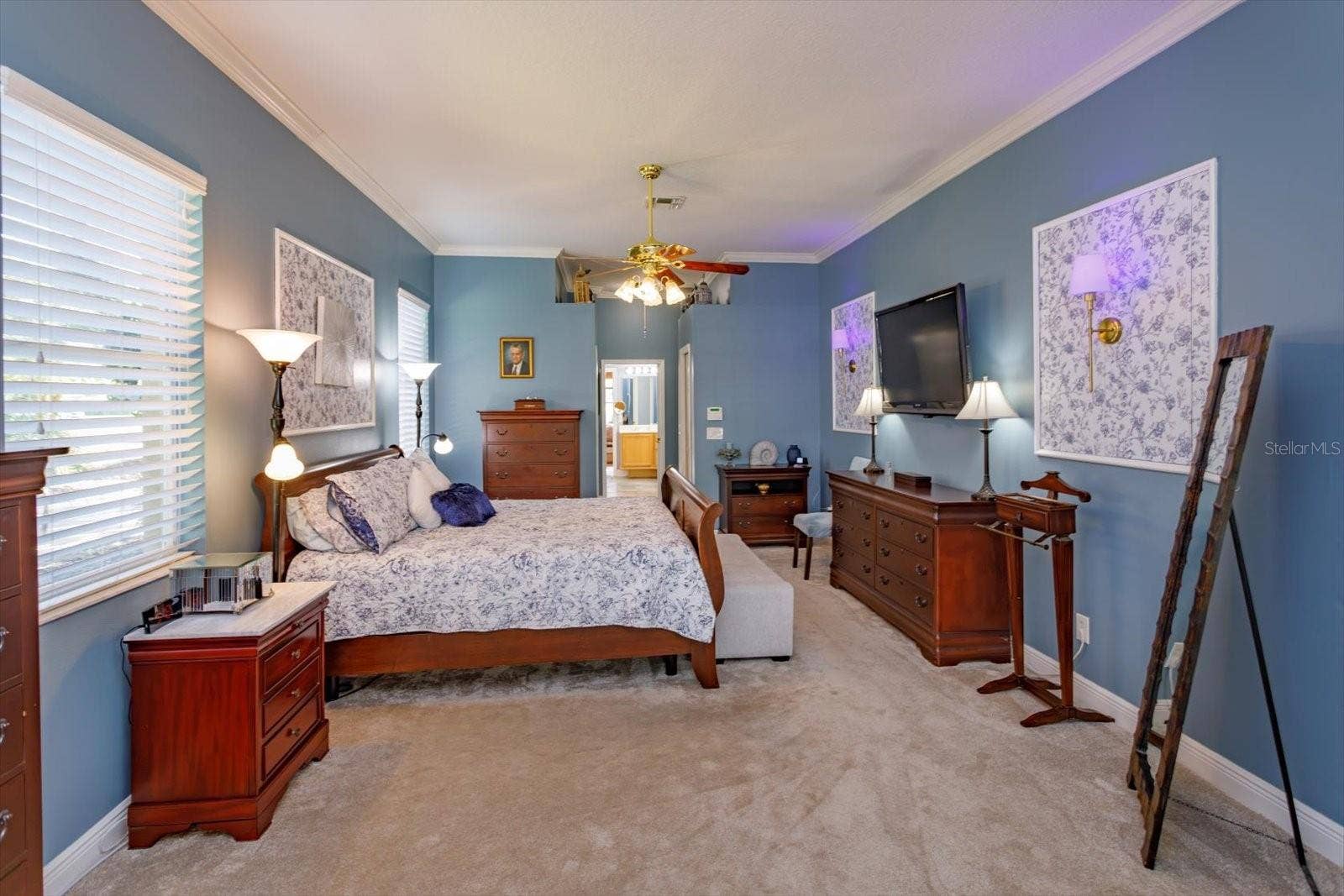 536 AVON GLADE PLACE, Sanford, FL 32771 Primary bedroom suite looking towards primary bath