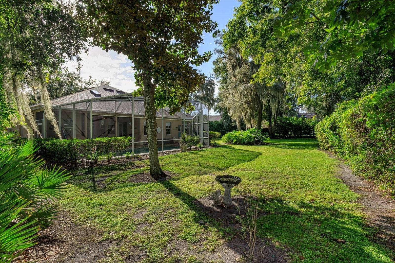 536 AVON GLADE PLACE, Sanford, FL 32771 So much space to enjoy in this huge backyard