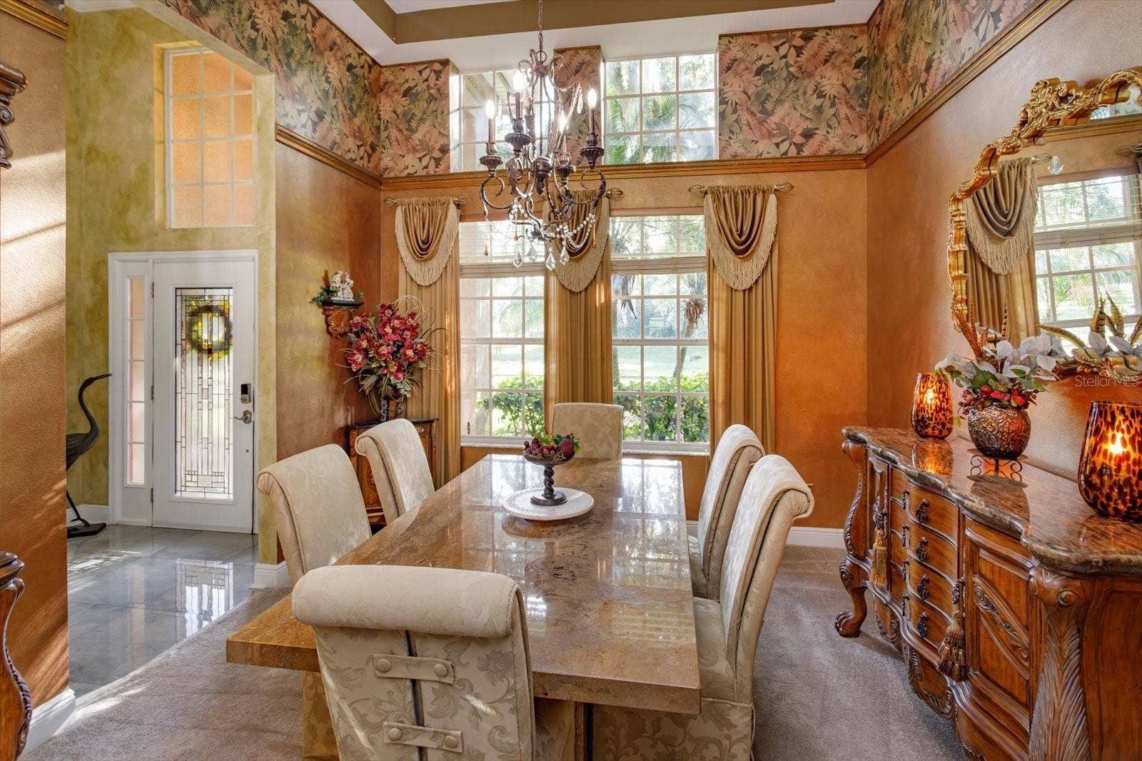 536 AVON GLADE PLACE, Sanford, FL 32771 Elegant formal dining room