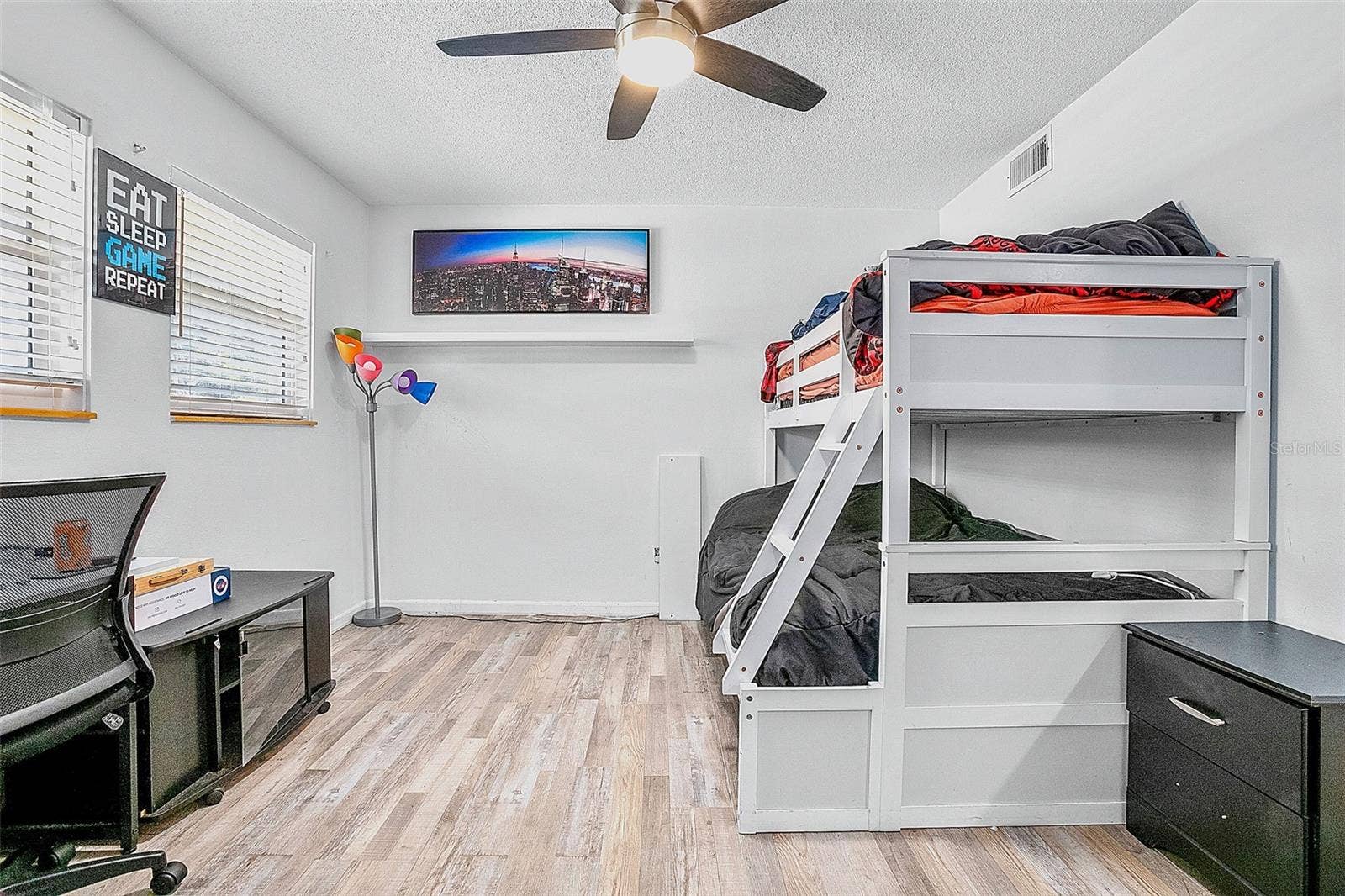 151 SEA ISLE CIRCLE, South Daytona, FL 32119 151 SEA ISLE CIRCLE, South Daytona, FL 32119
