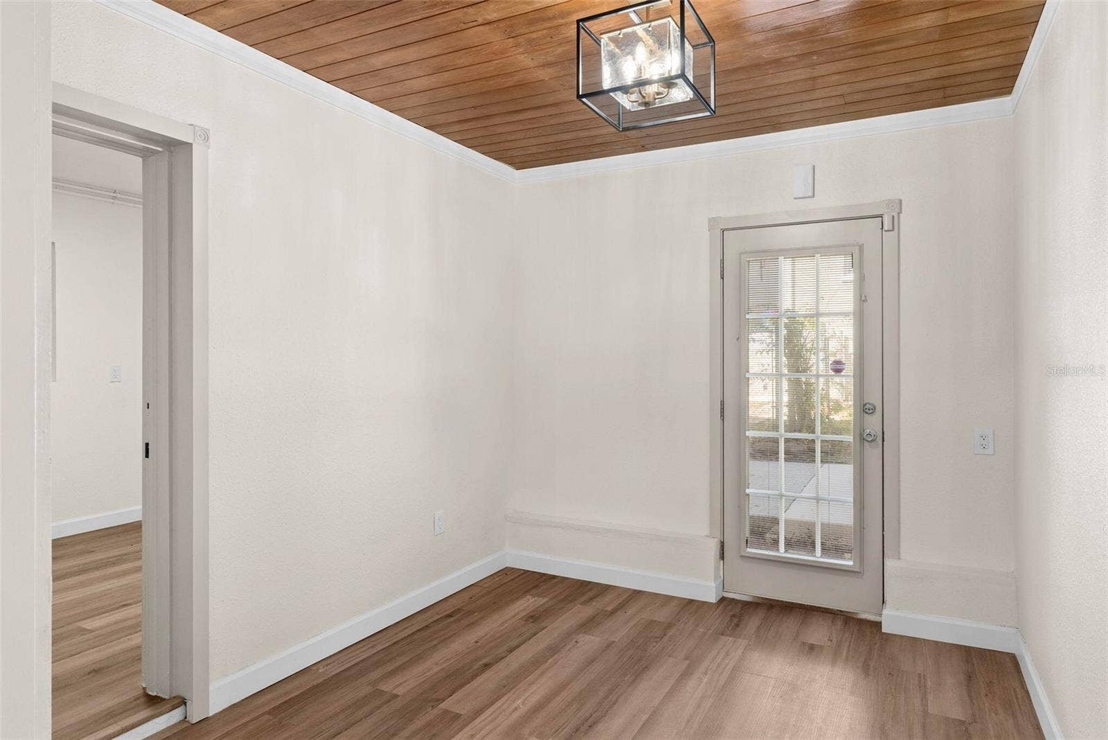 3203 S POLK AVENUE, Lakeland, FL 33803 3203 S POLK AVENUE, Lakeland, FL 33803