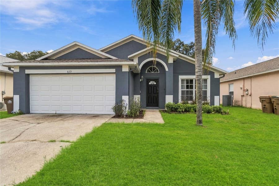 Property photo for 829 CLEAR CREEK CIRCLE, Clermont, FL