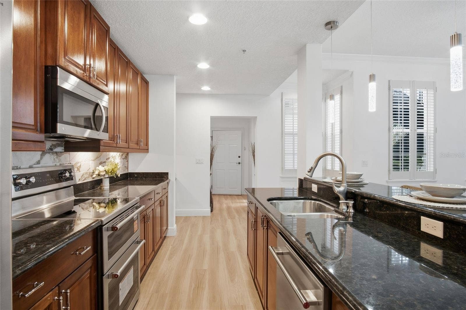 1579 LAKE BALDWIN LANE, Orlando, FL 32814 1579 LAKE BALDWIN LANE, Orlando, FL 32814