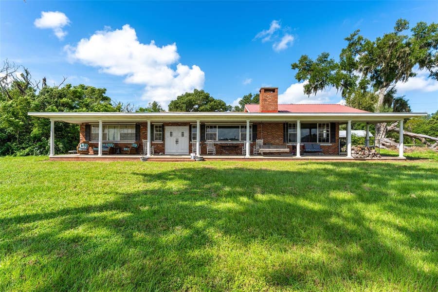 Property photo for 19854 WIYGUL ROAD, Umatilla, FL