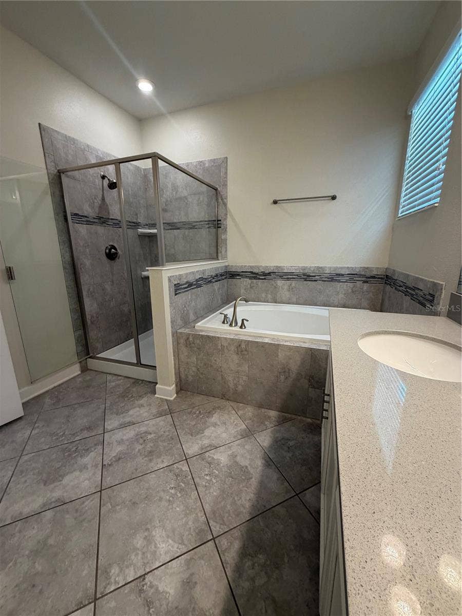 15055 DRIFTWATER DRIVE, Winter Garden, FL 34787