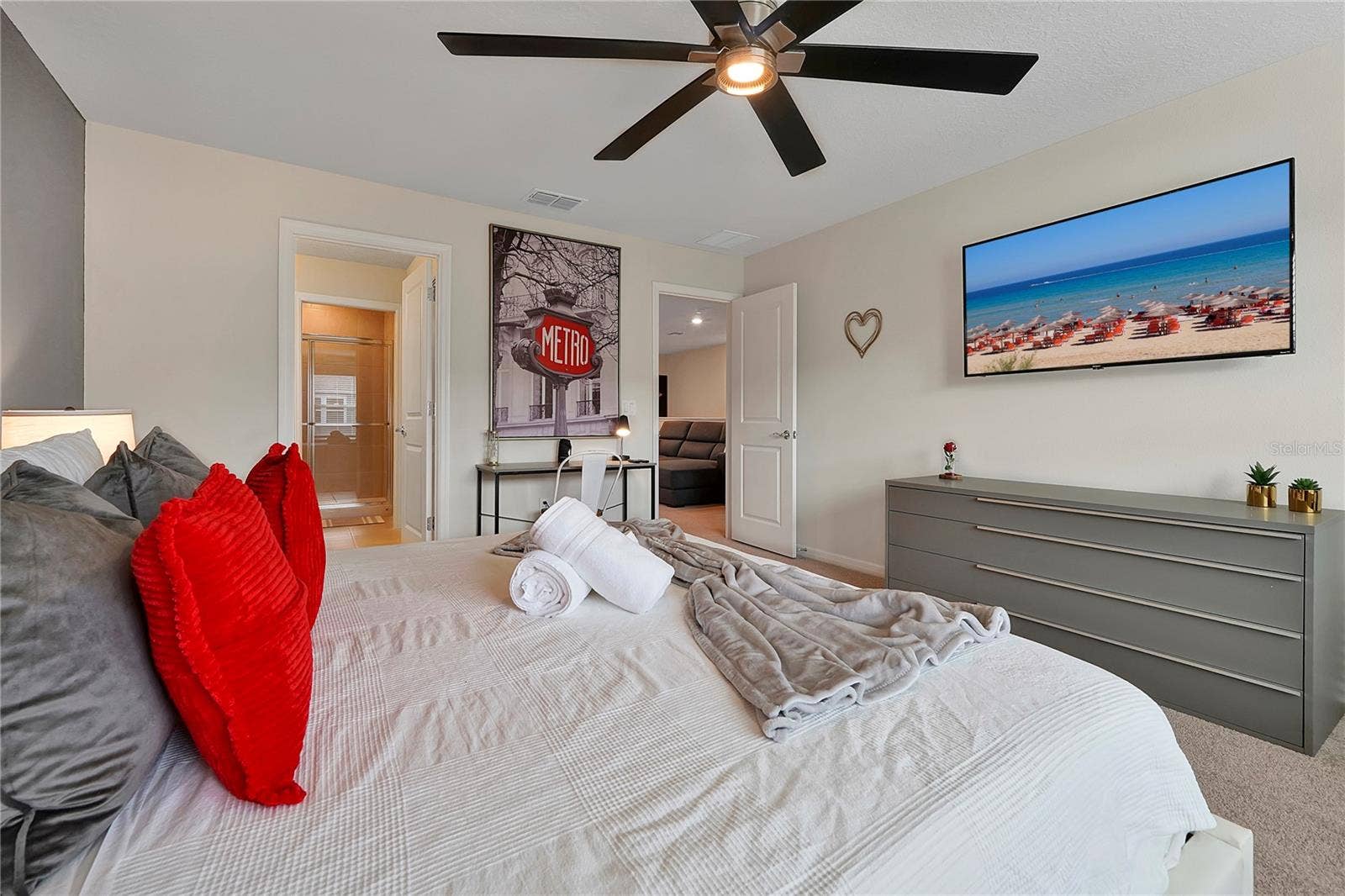4014 LANA AVENUE, Davenport, FL 33897 4014 LANA AVENUE, Davenport, FL 33897