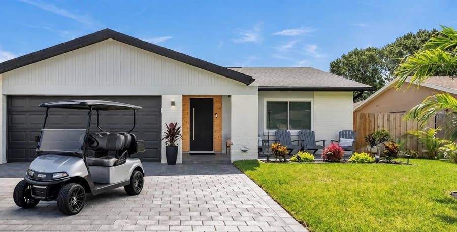 Property photo for 1467 CHESTERFIELD DRIVE, Dunedin, FL